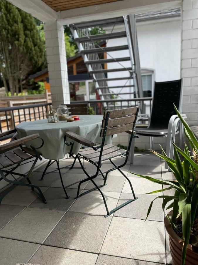 Ferienwohnung & Apartment Am Steinbrunnen Brauneberg Exterior foto