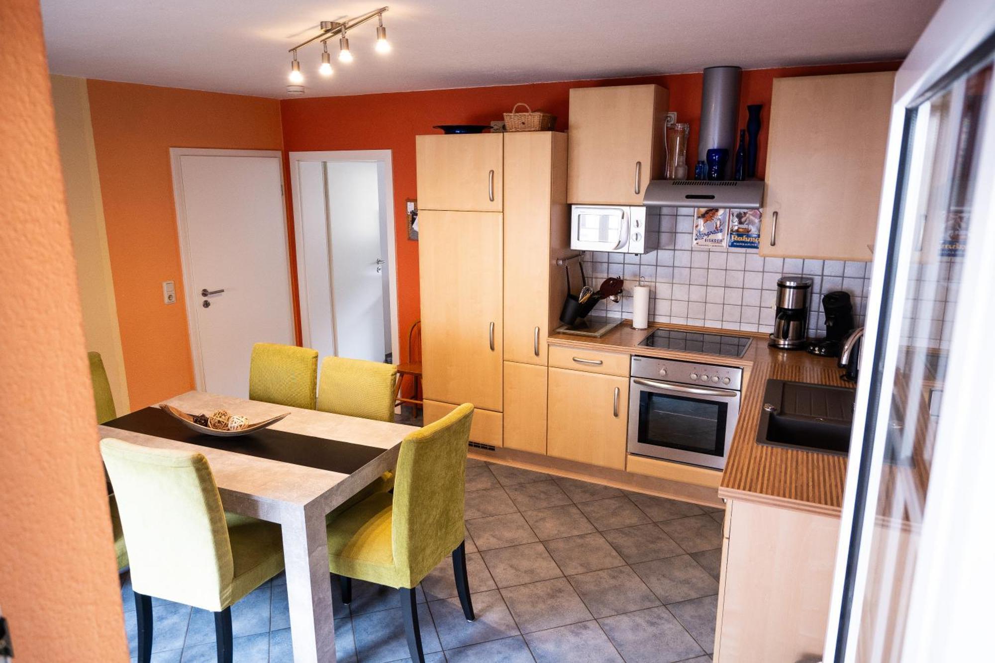 Ferienwohnung & Apartment Am Steinbrunnen Brauneberg Exterior foto