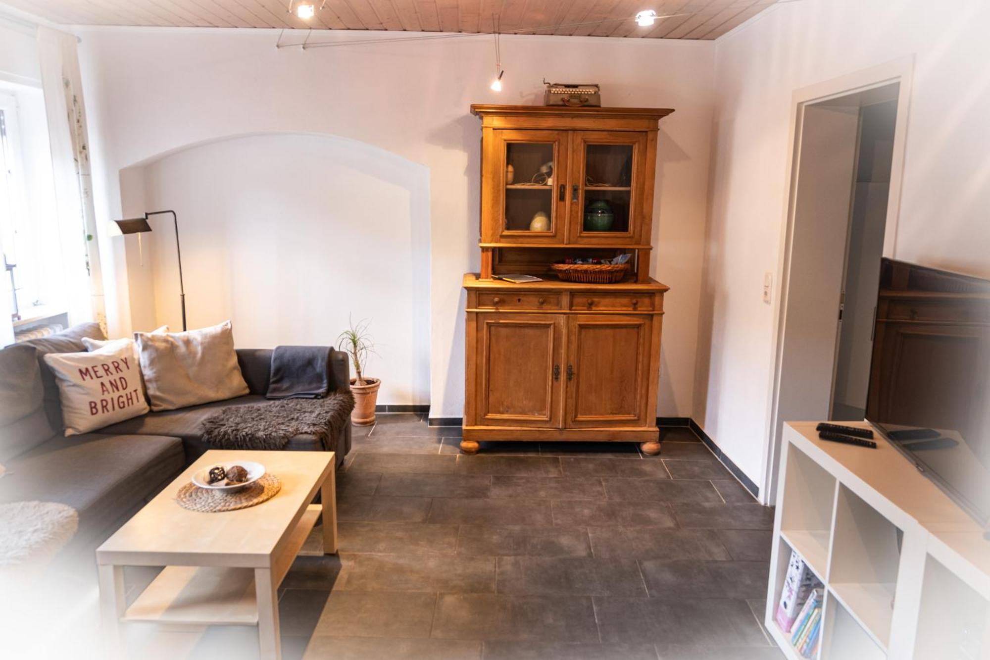 Ferienwohnung & Apartment Am Steinbrunnen Brauneberg Exterior foto